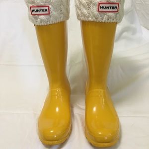 Original Hunter Tall Rain boots size 5 with liners